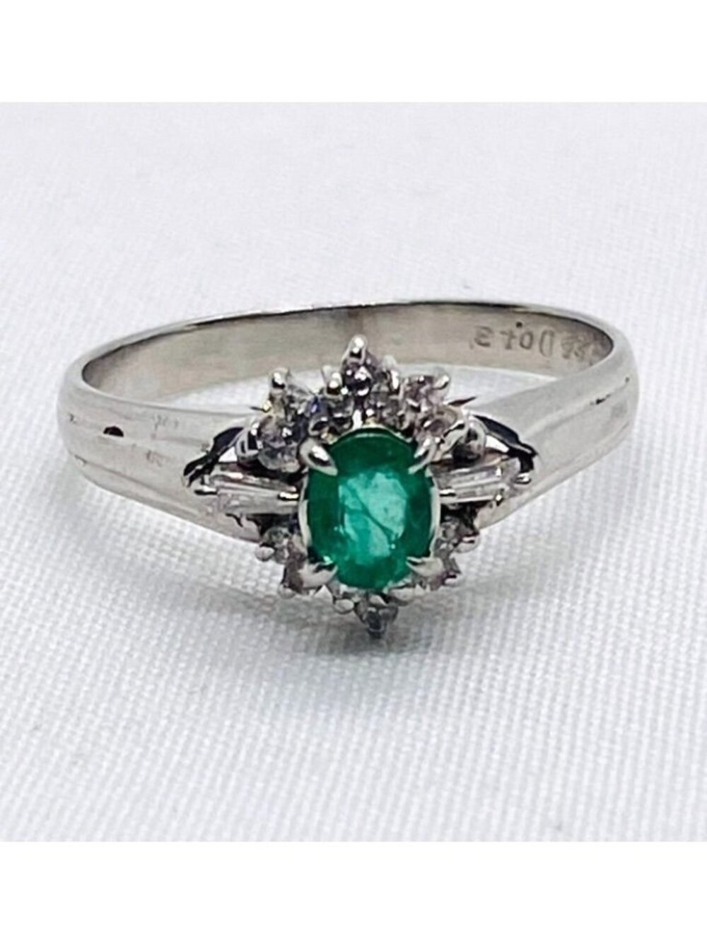 Platinum Emerald Diamond Ring Size 5